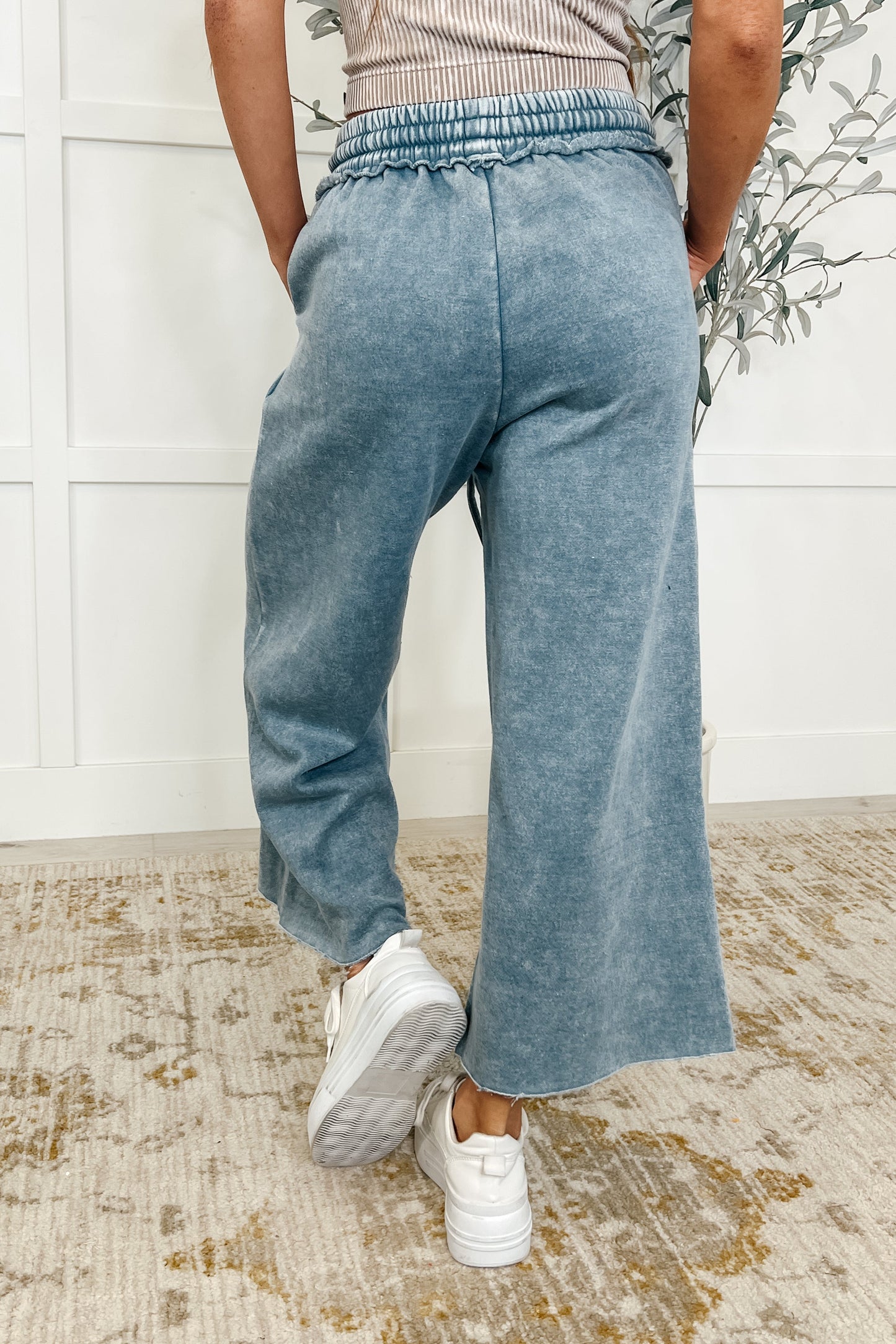 In or Out Wide Leg Cropped Pants Dusty Blue